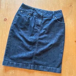 Dana Buchman Denim Skirt Size 4
